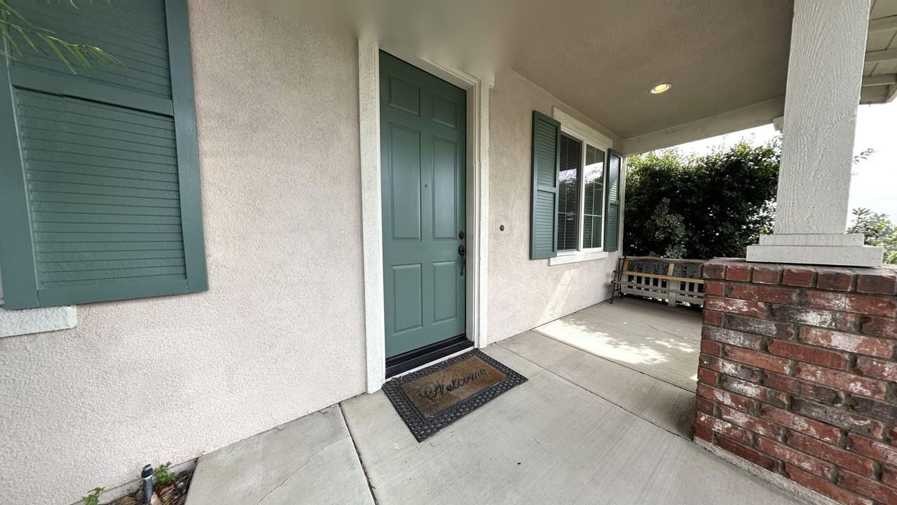 6141 Jadeite Ave - Photo 2 of 36