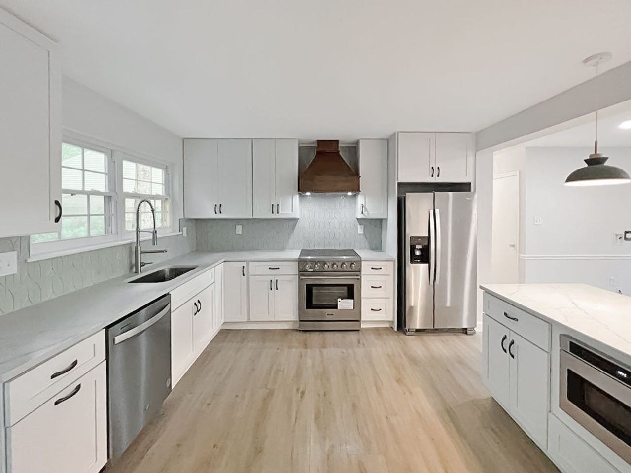 3153 Apple Creek Ln - Photo 2 of 29