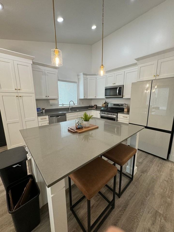 4988 W Barbuda Ln - Photo 2 of 19