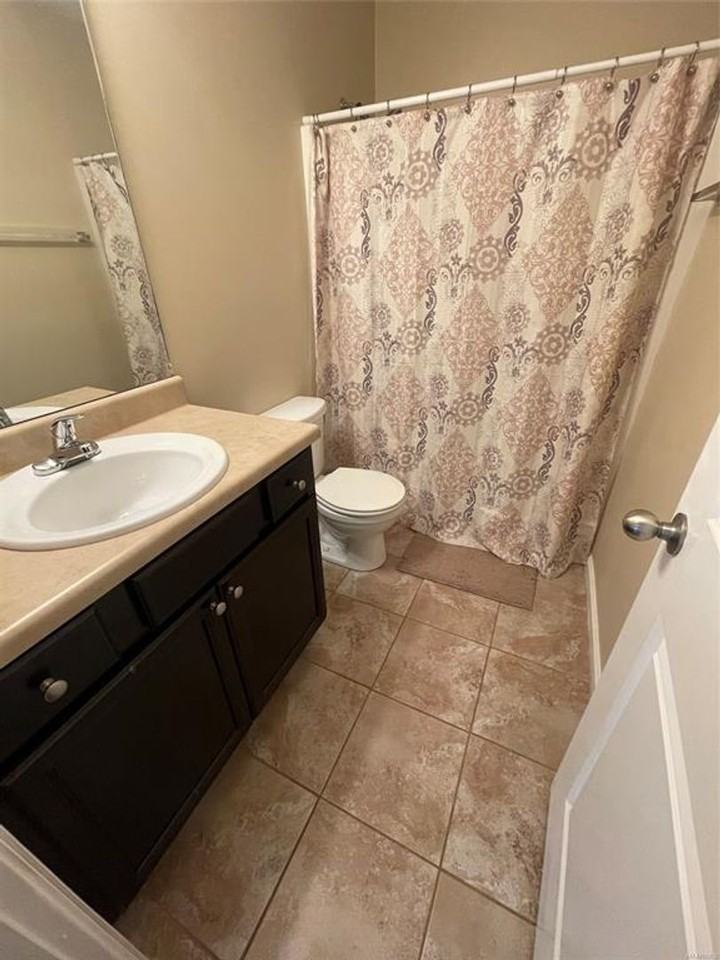 1818 Cotton Blossom Way - Photo 3 of 20