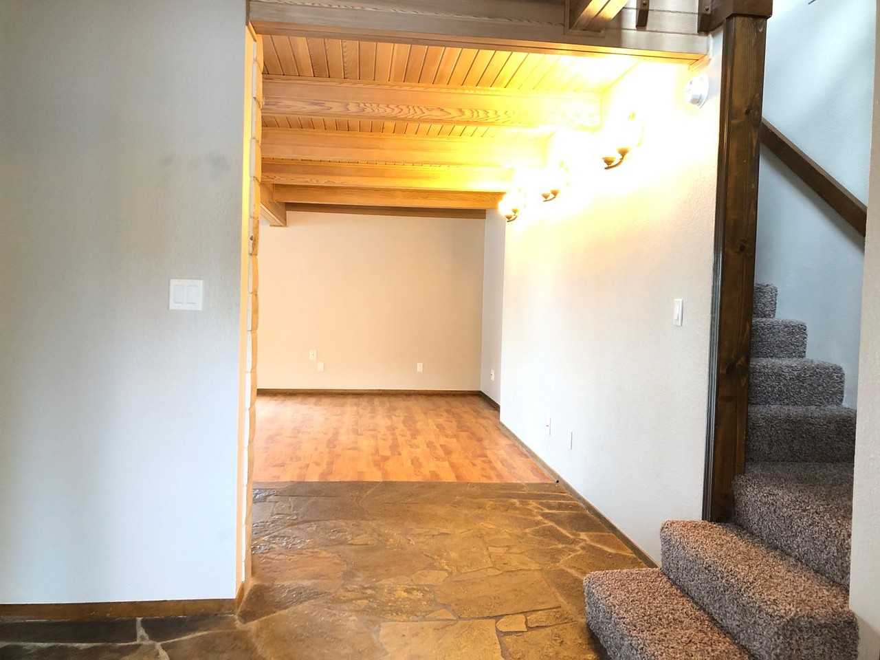 11248 Ringtail Rd - Photo 2 of 33