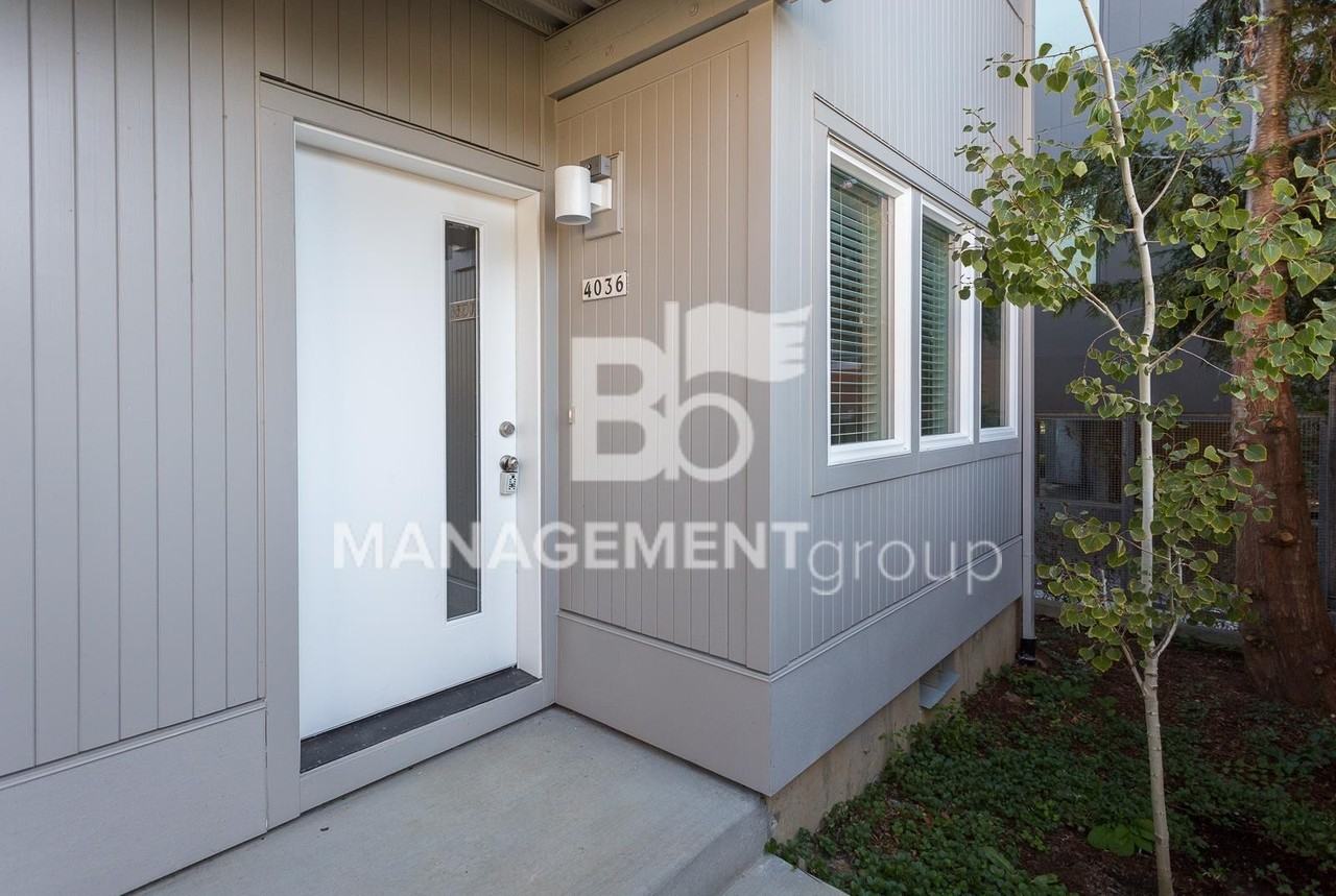 4036 Ne Garfield Ave - Photo 2 of 17