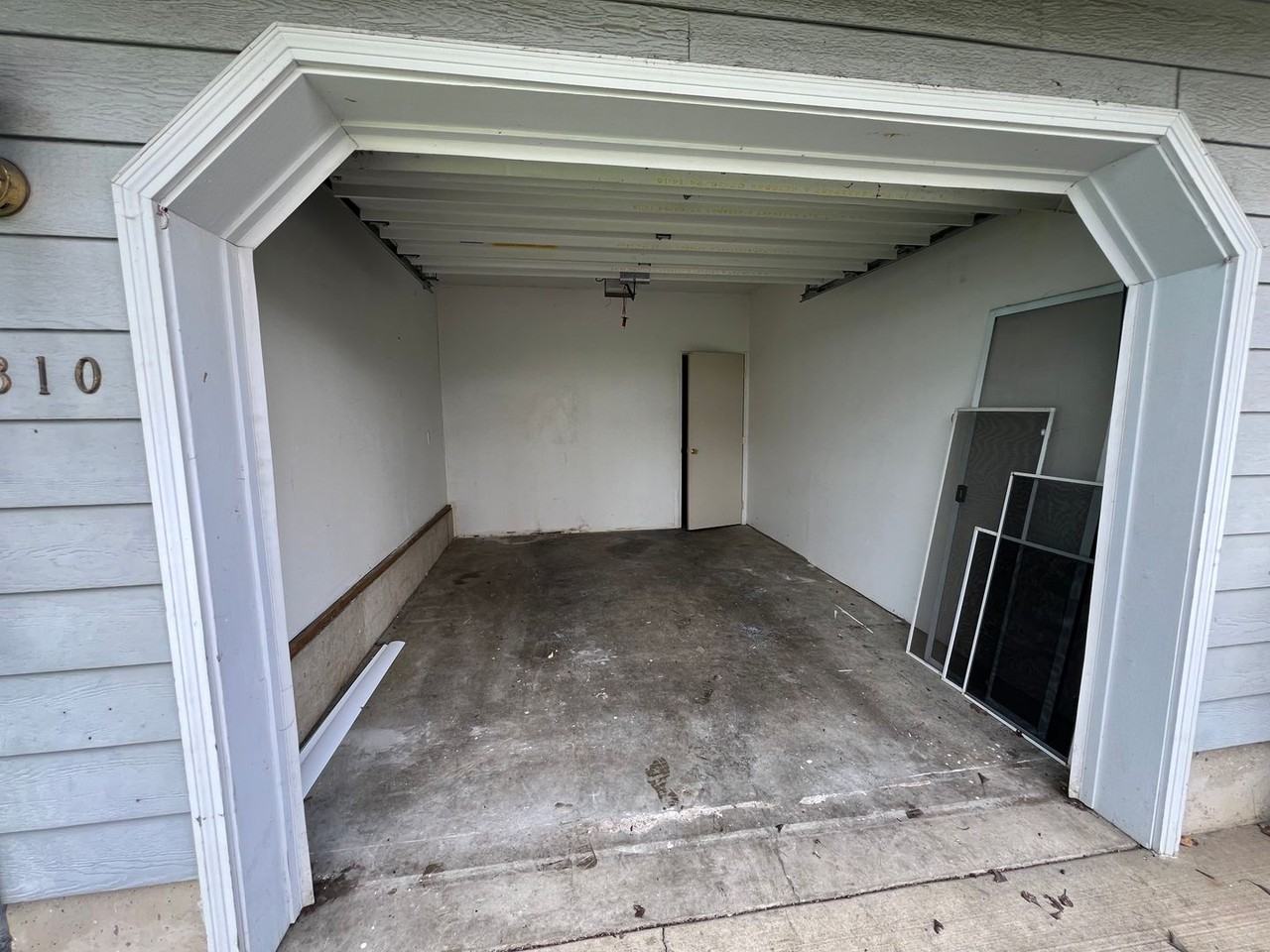 1810 W 10th Ave - Photo 2 of 10