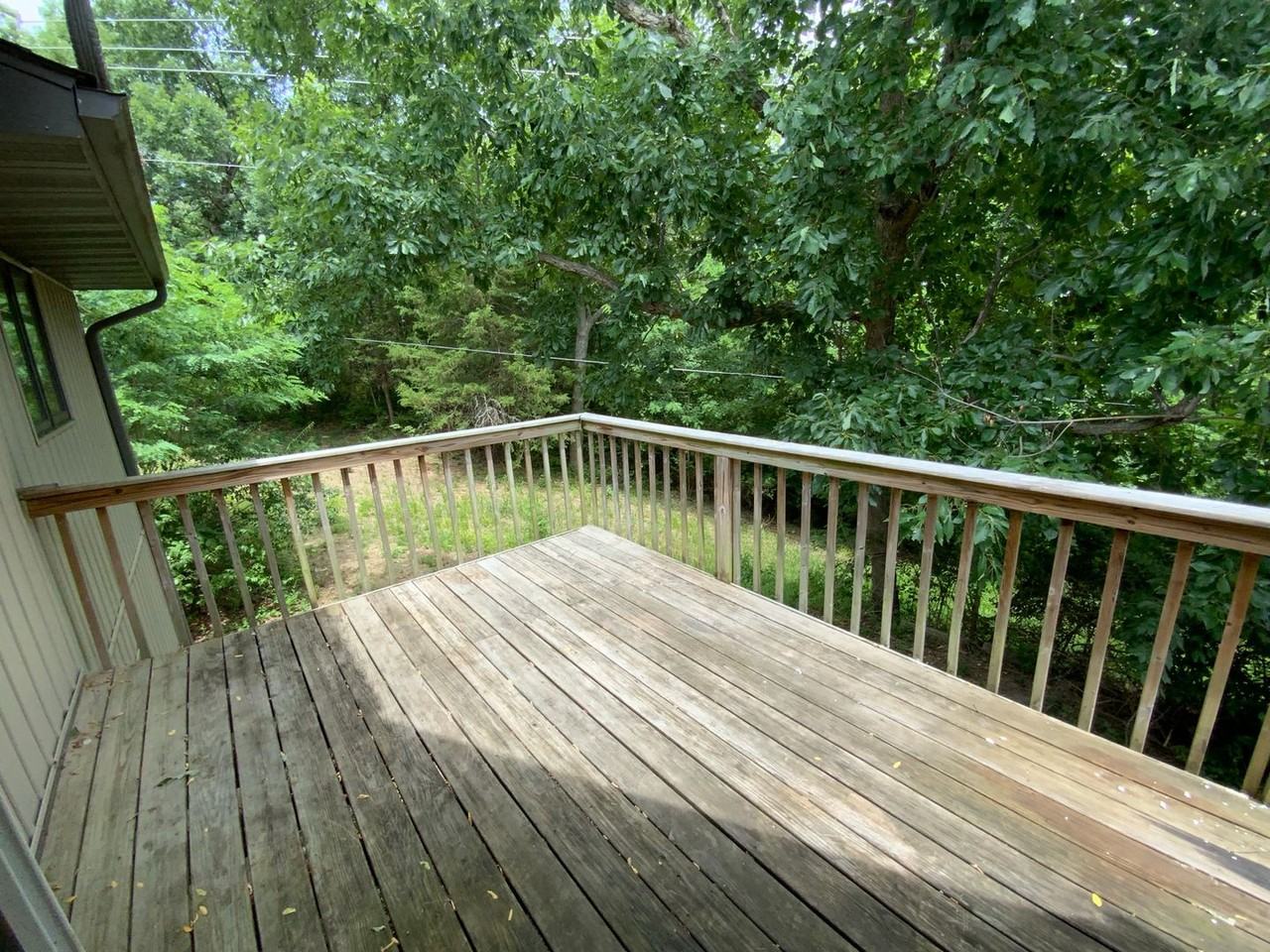 467 Foxfire Dr - Photo 2 of 30