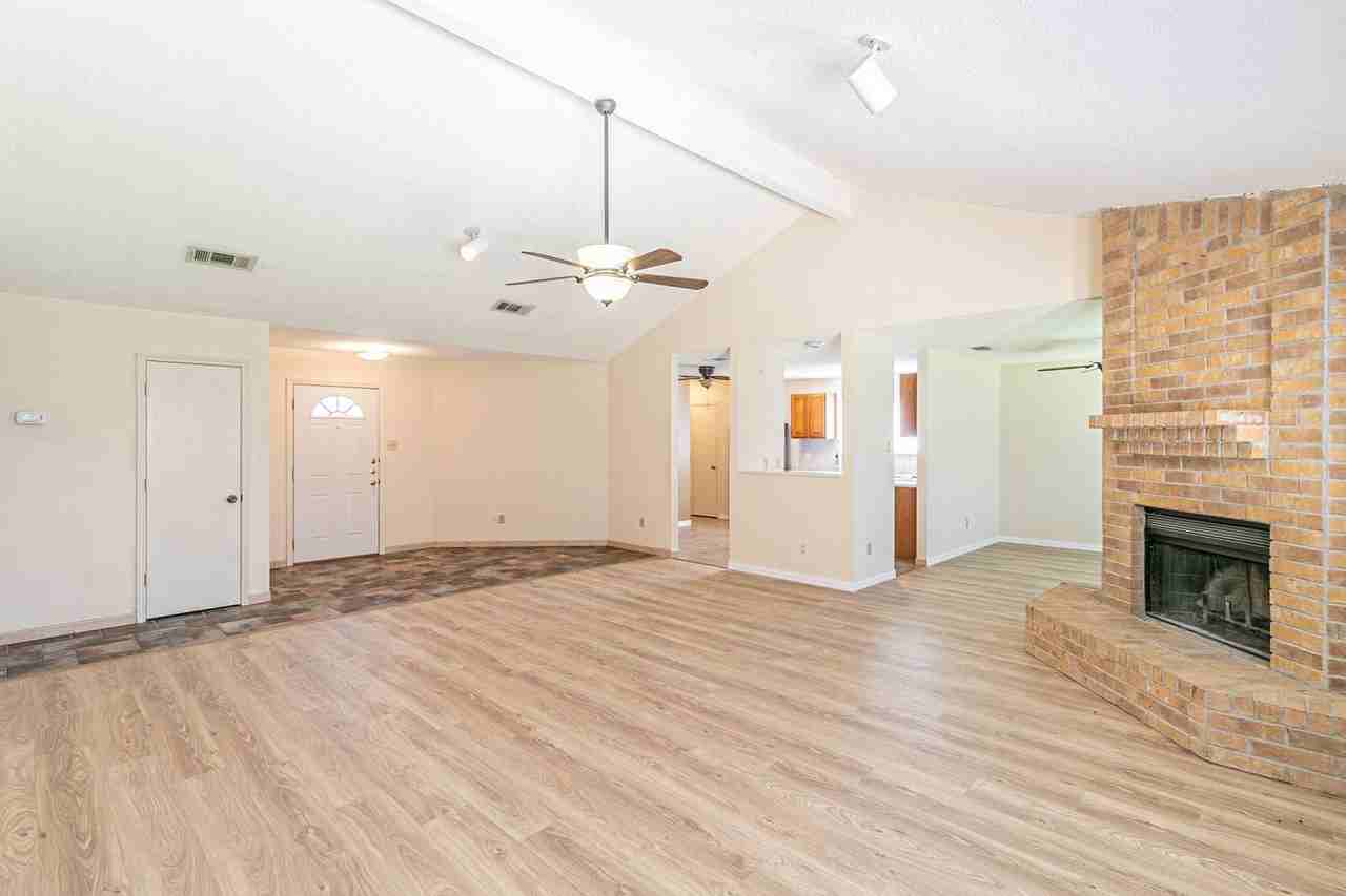 10000 Bugle Dr - Photo 3 of 20