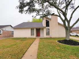 1923 Quail Valley East Dr - Photo 1 of 1