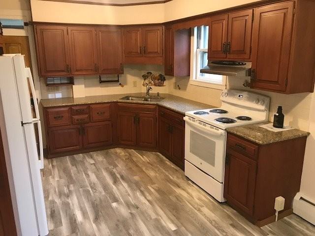 208 Bell Rd - Photo 4 of 20