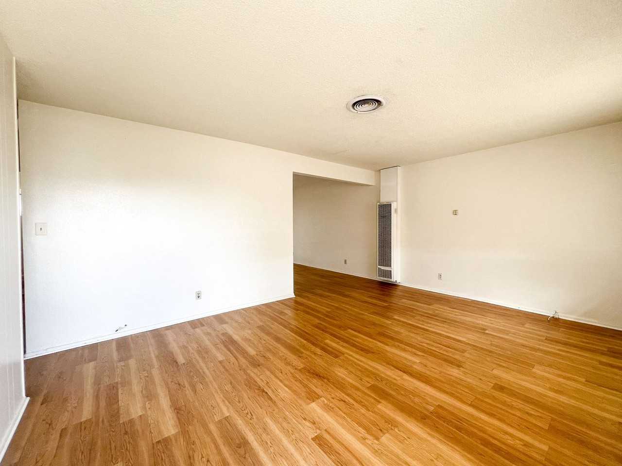 6256 Lupine Ave - Photo 2 of 14