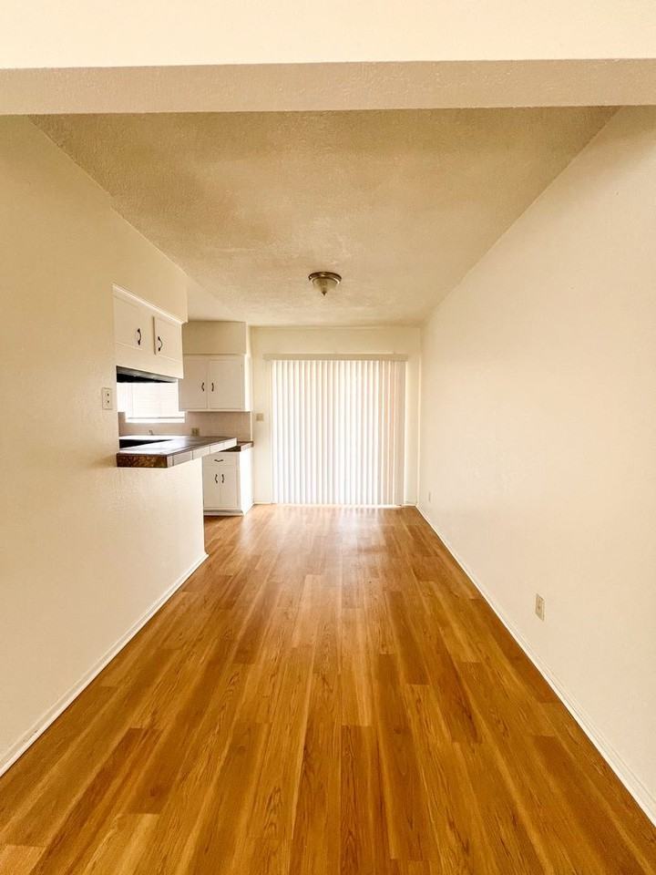 6256 Lupine Ave - Photo 3 of 14