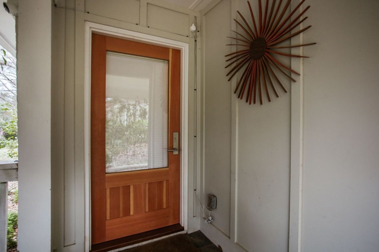 284 The Plz - Photo 4 of 23