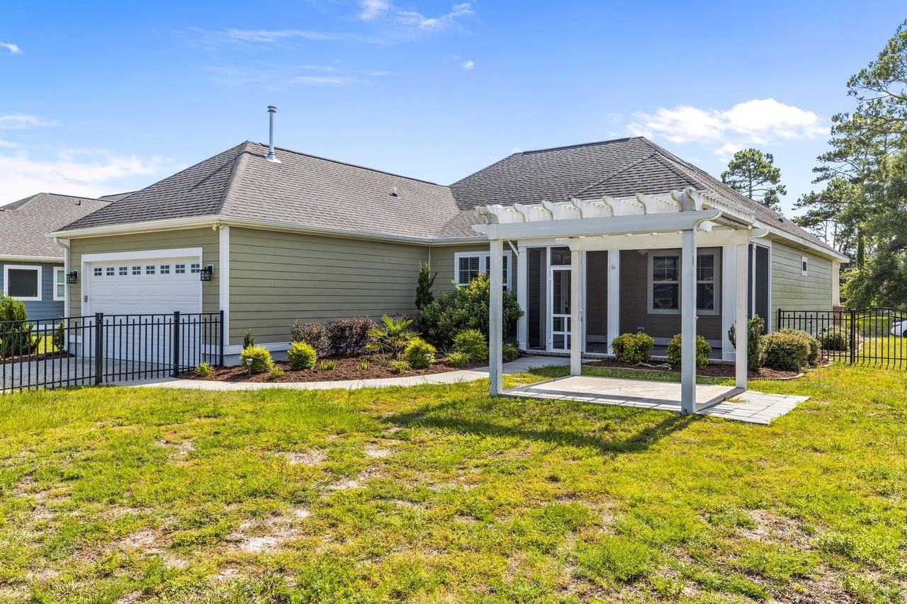202 Seagrass Way - Photo 3 of 48
