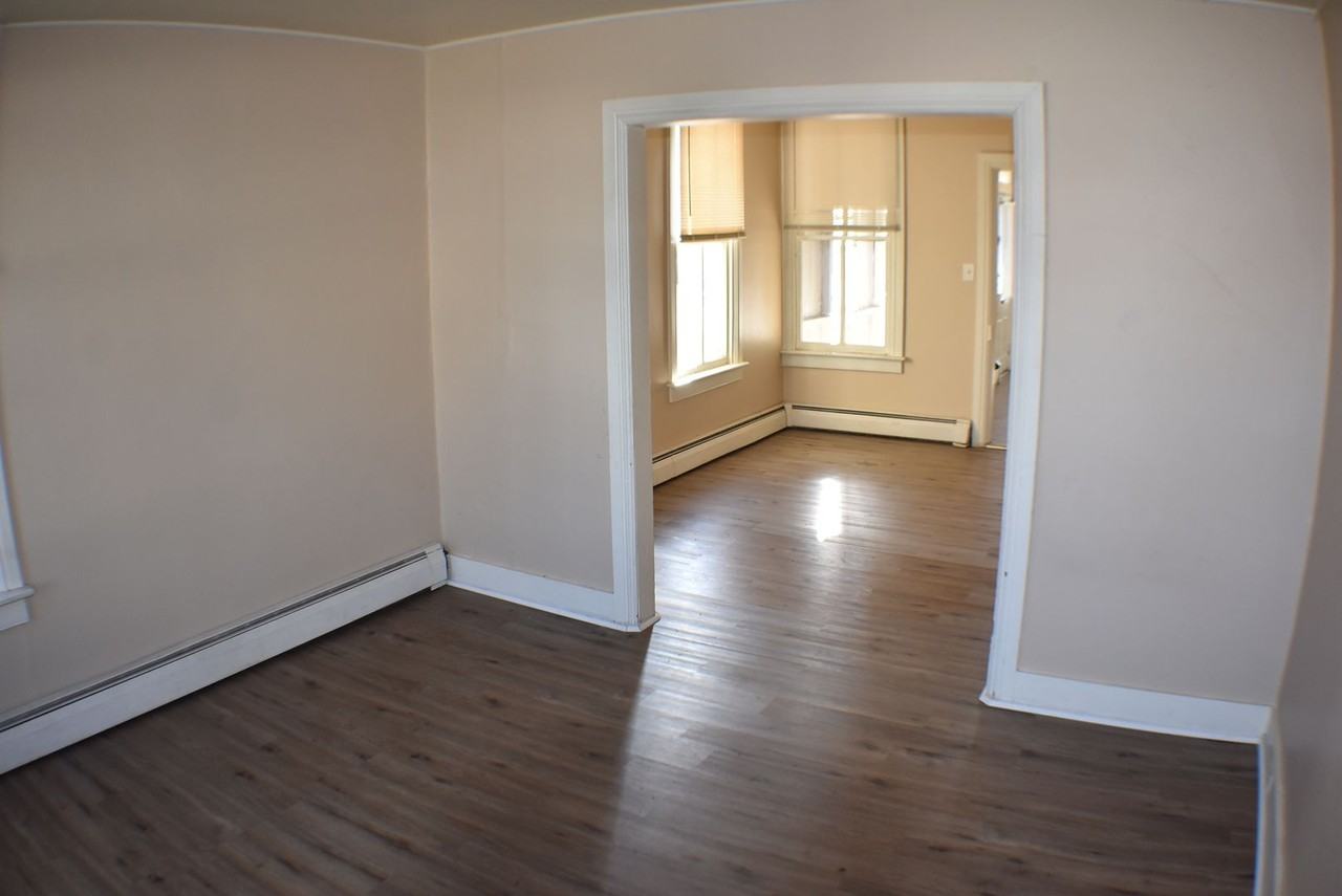 28 W Forrest Ave - Photo 3 of 14
