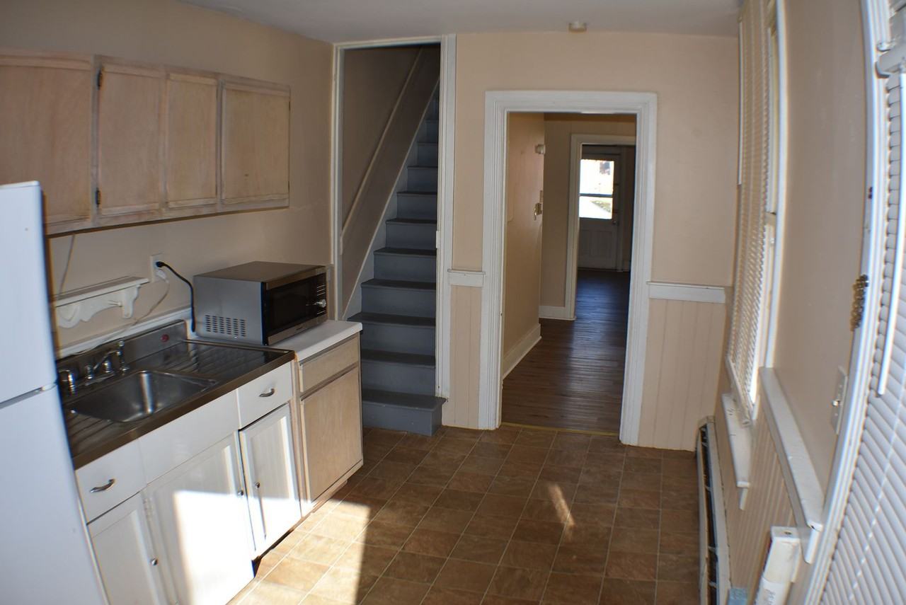 28 W Forrest Ave - Photo 7 of 14