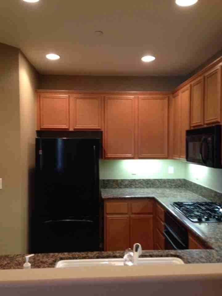 40211 Rosewell Ct - Photo 6 of 8