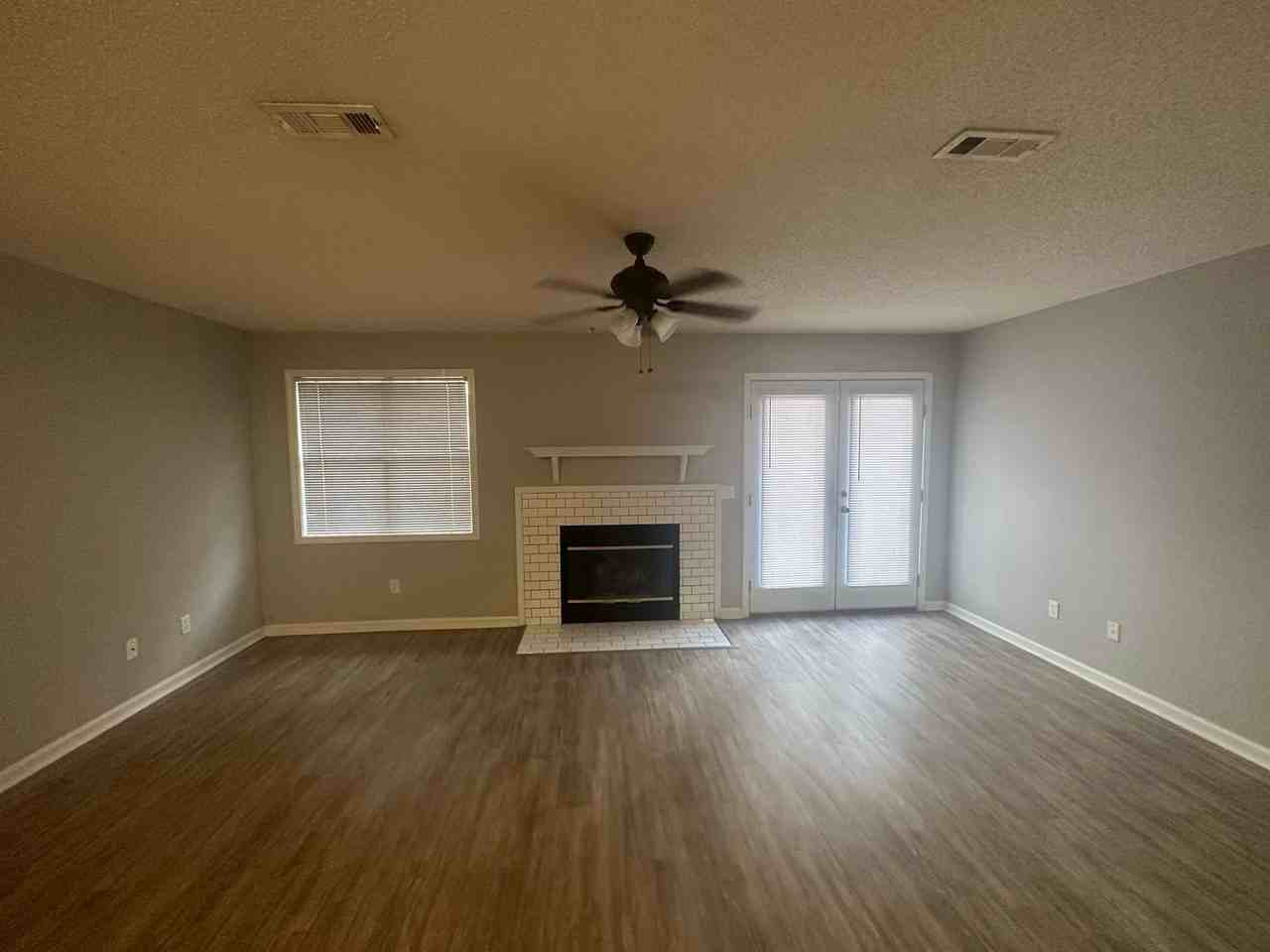 100 Pineridge Dr - Photo 6 of 23