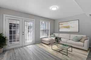 featured image of 715 Moore Street