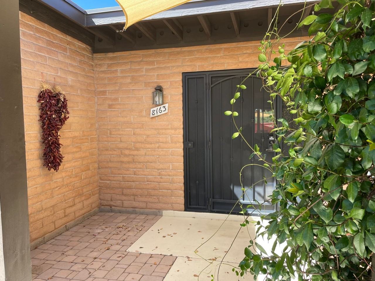 8163 N Madrid Dr - Photo 2 of 26