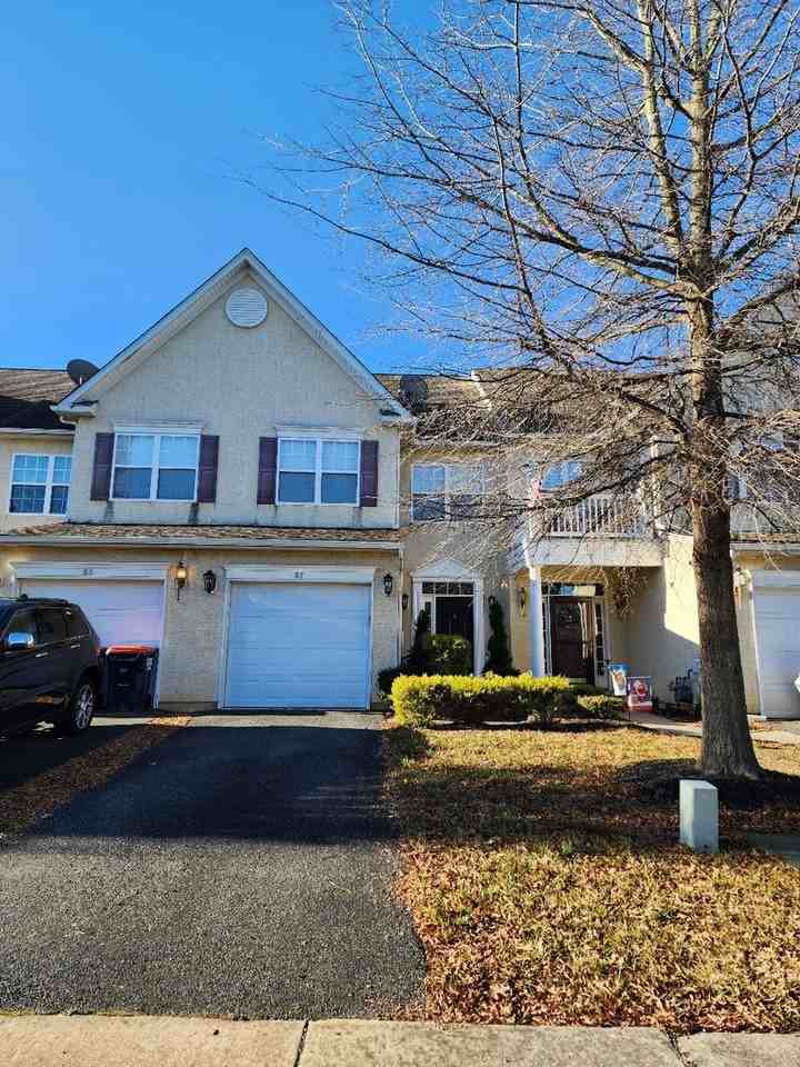 87 Springfield Cir - Photo 2 of 15