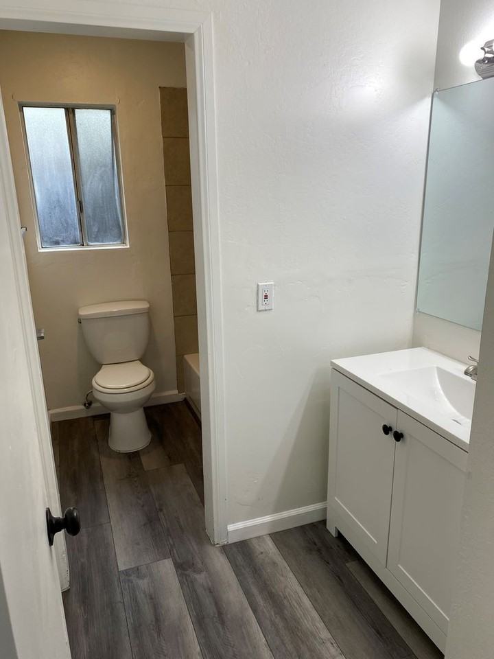 2609 Auburn Ct - Photo 7 of 10