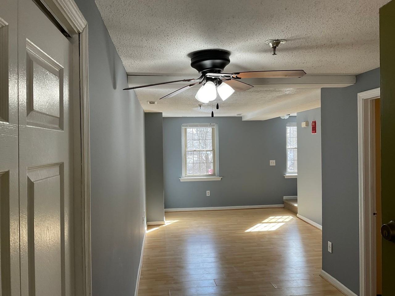 1 Russell St - Photo 2 of 16