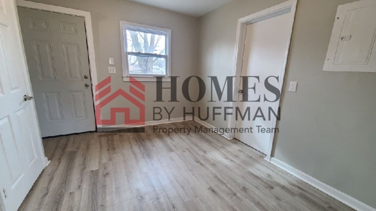 2301 Pollack Ave - Photo 3 of 13