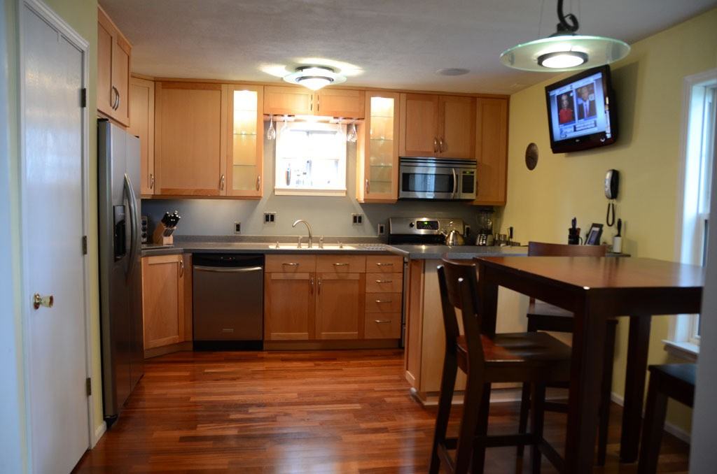 423 Idylwood Dr Se - Photo 3 of 12