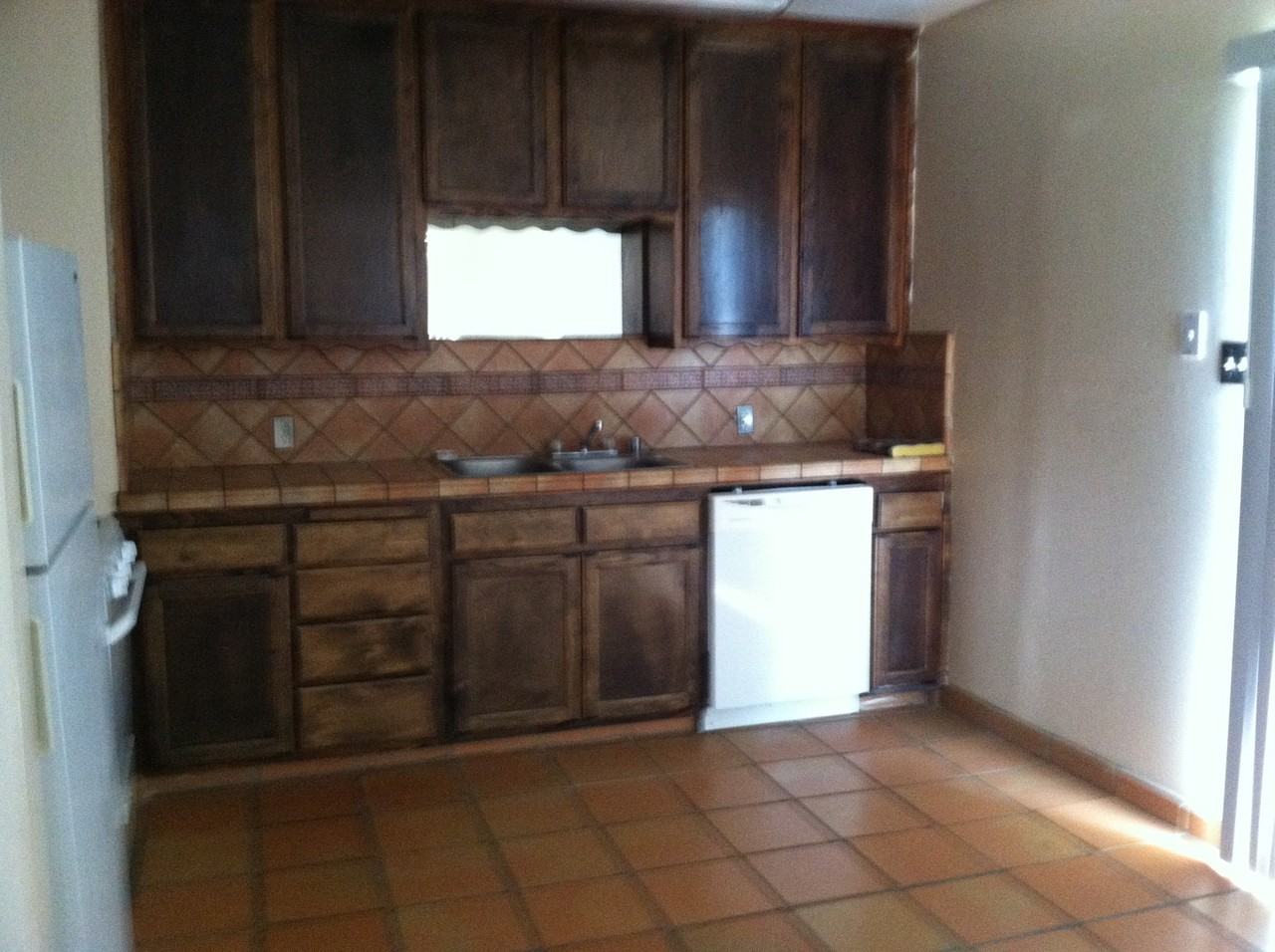 4412 Gordon St - Photo 3 of 7