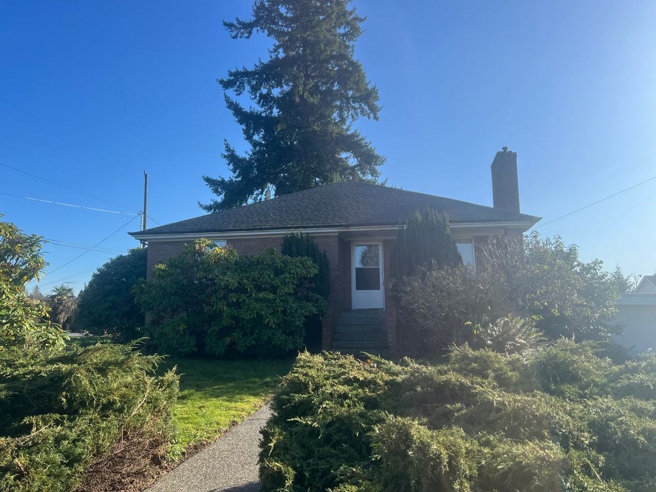 12007 62nd Ave S - Photo 7 of 29