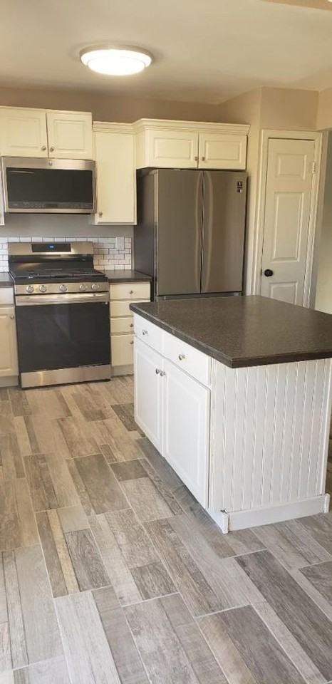 3128 S Halifax St - Photo 4 of 10