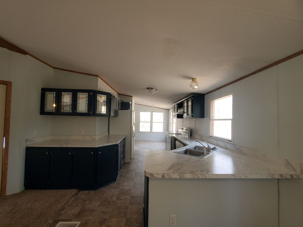 25 Kelly Ct S - Photo 4 of 16