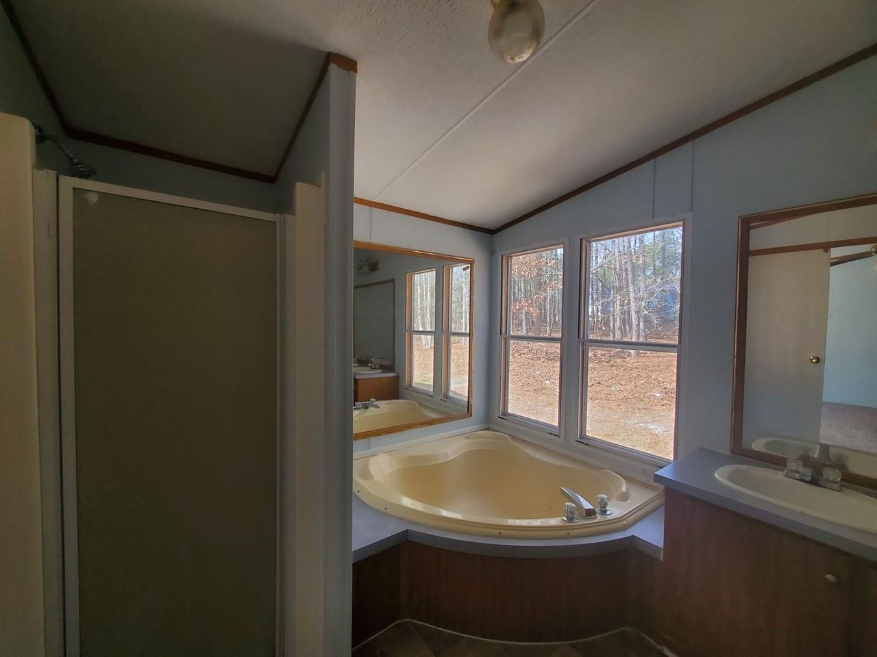 25 Kelly Ct S - Photo 7 of 16