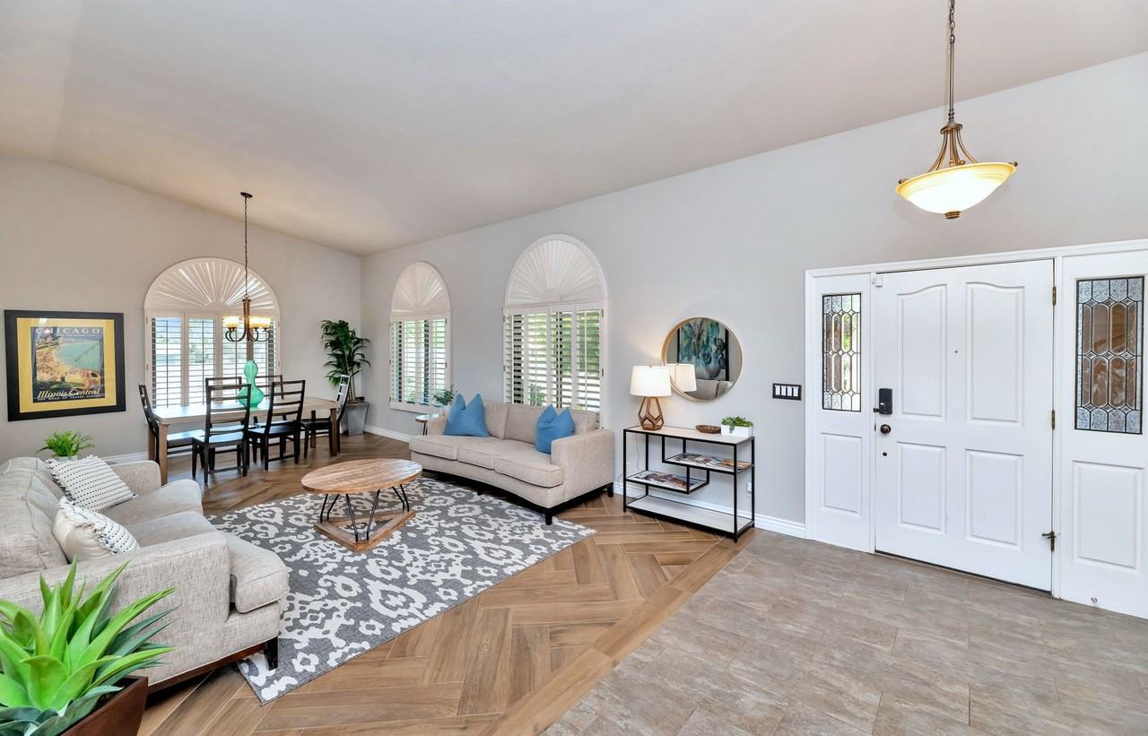 14227 N 57th Way - Photo 2 of 27