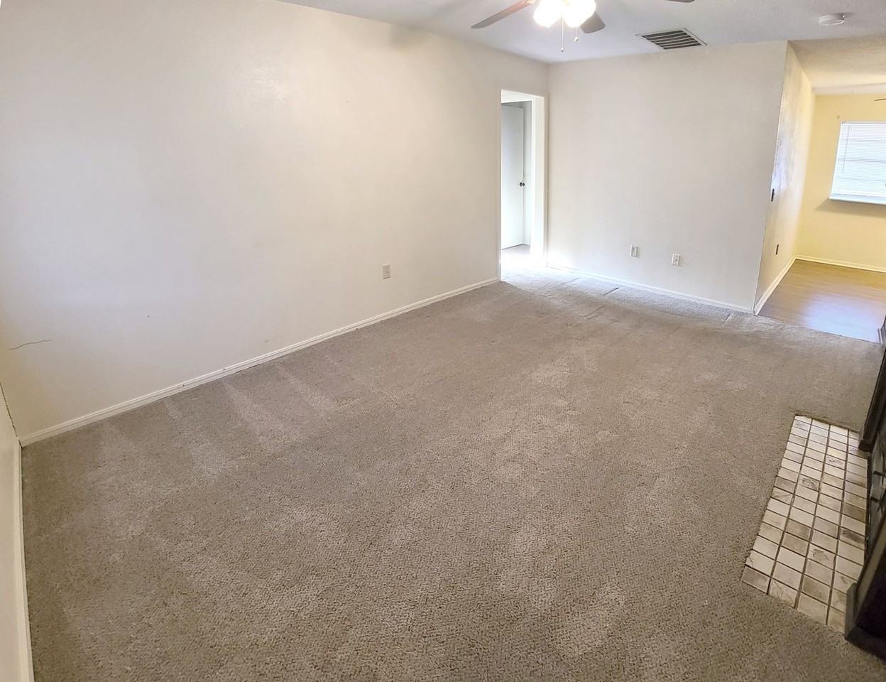 13917 N Everest Ave - Photo 2 of 18