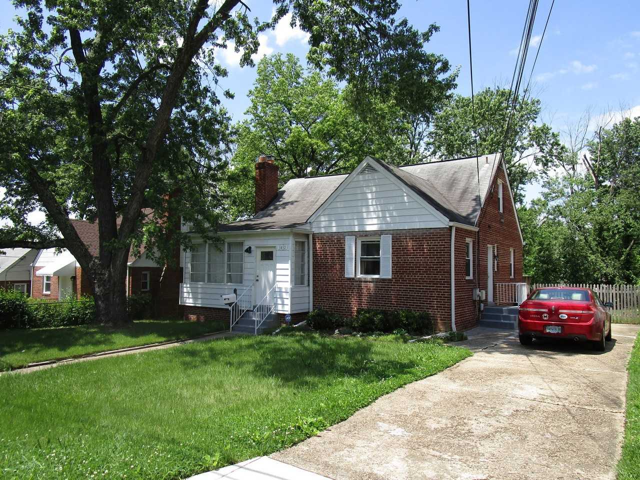 3412 Purdue St - Photo 3 of 24