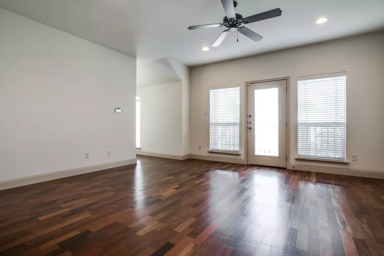 2934 Forest Park Blvd - Photo 5 of 15