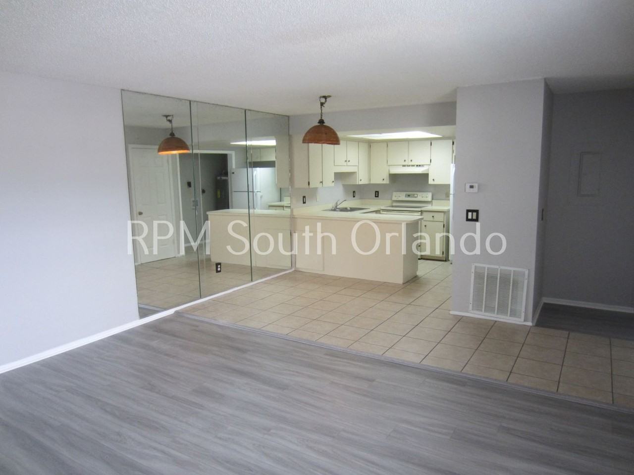36 Windtree Ln #202 - Photo 5 of 16