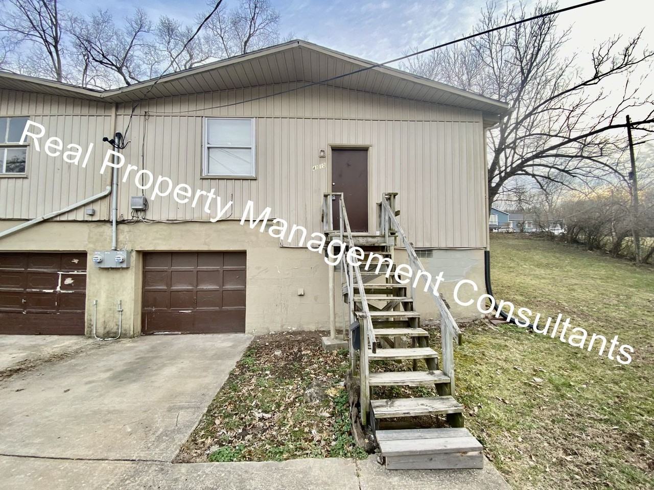 4110 E 58th St - Photo 2 of 23