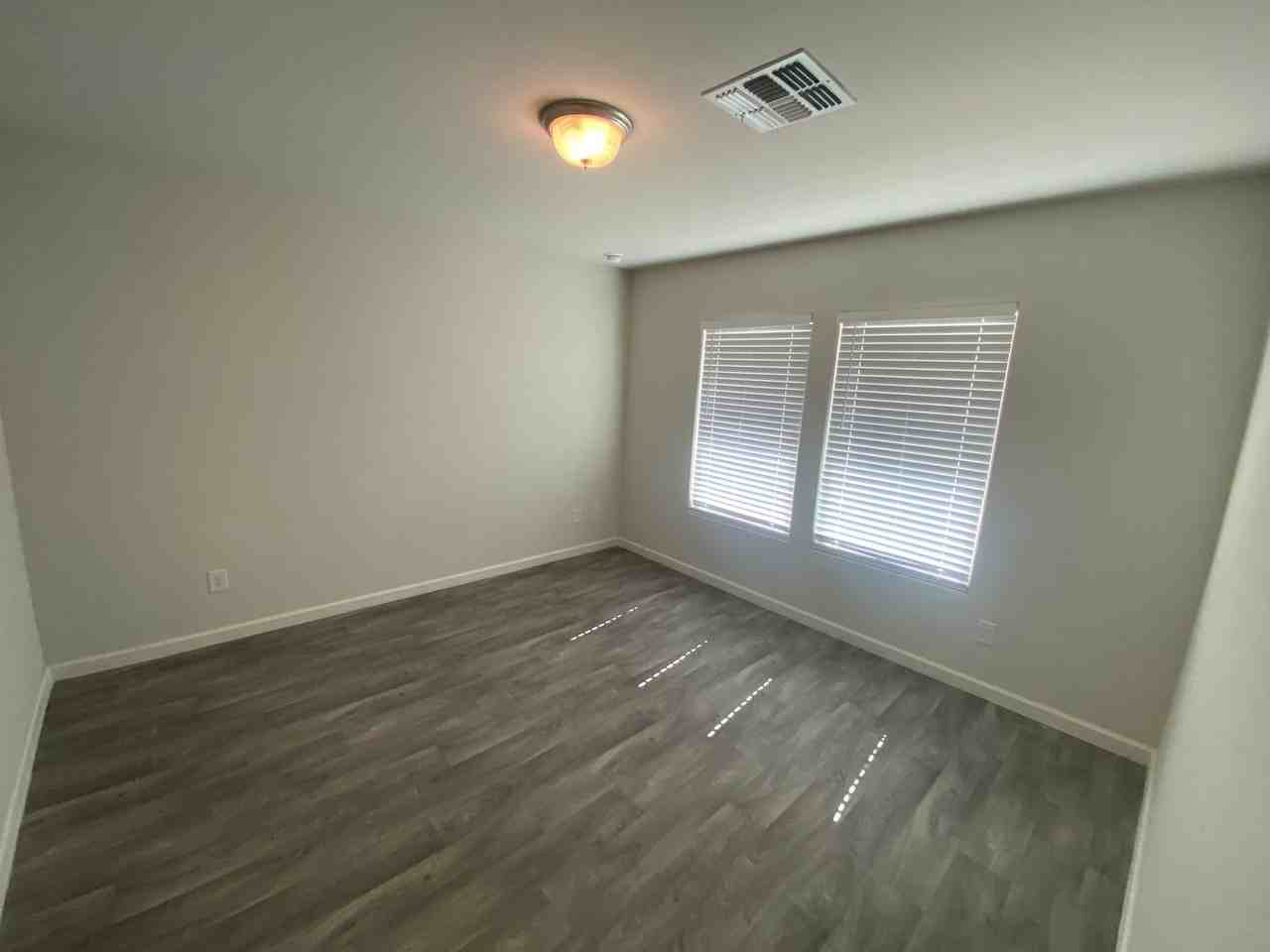 246 Taylor Avenue - Photo 6 of 41