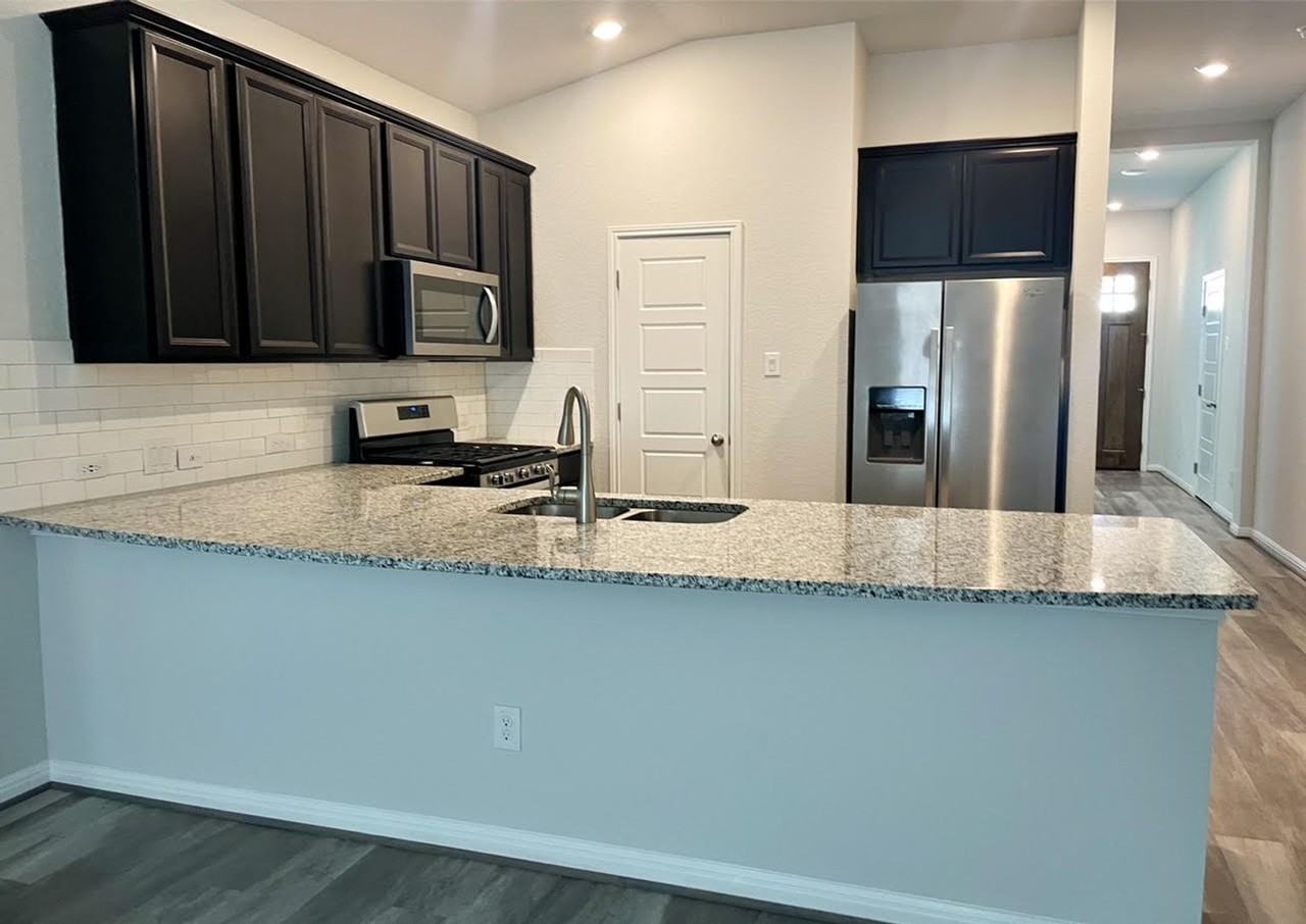 5005 Drovers Path - Photo 7 of 19