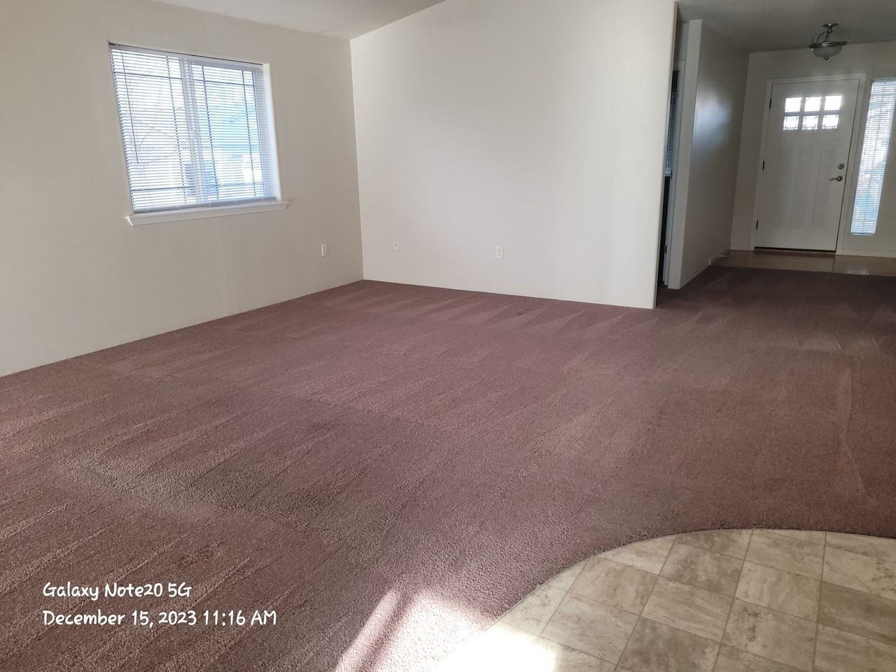 2373 Kamerin Ln - Photo 4 of 18