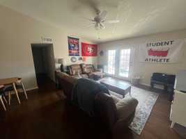 featured image of 120 15th St E #519
