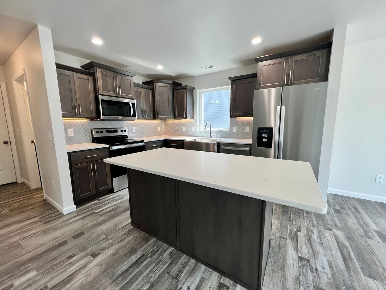 116 Marshall Loop - Photo 6 of 16