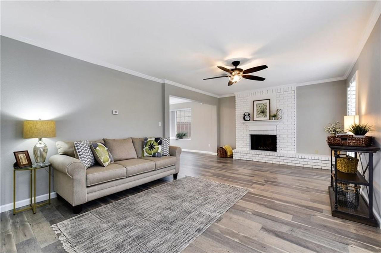 12910 Candlestick Pl - Photo 3 of 17