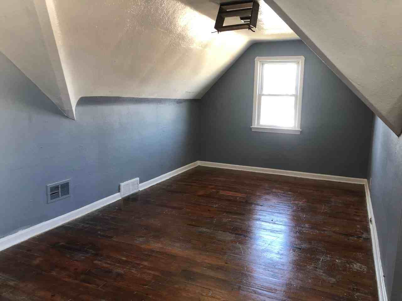 4873 E 86th St - Photo 7 of 14