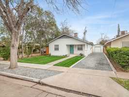 featured image of 2020 N Adoline Ave
