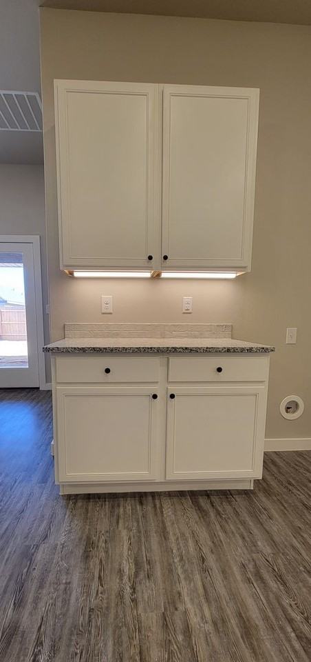 3625 Valencia Ave - Photo 7 of 24