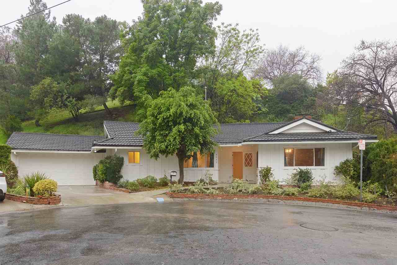 4775 Regalo Rd - Photo 2 of 34