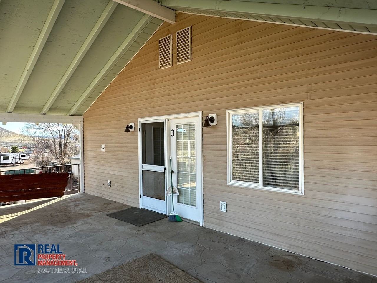 102 N Main St #3 - Photo 2 of 9