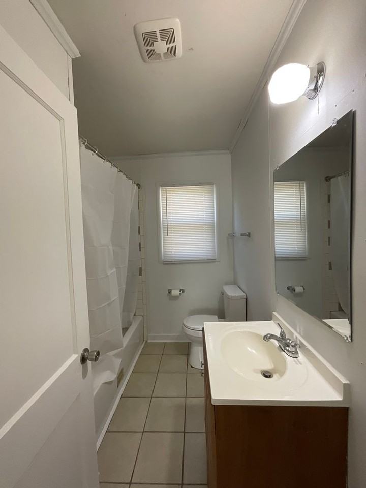 3005 Abelia Dr - Photo 7 of 19