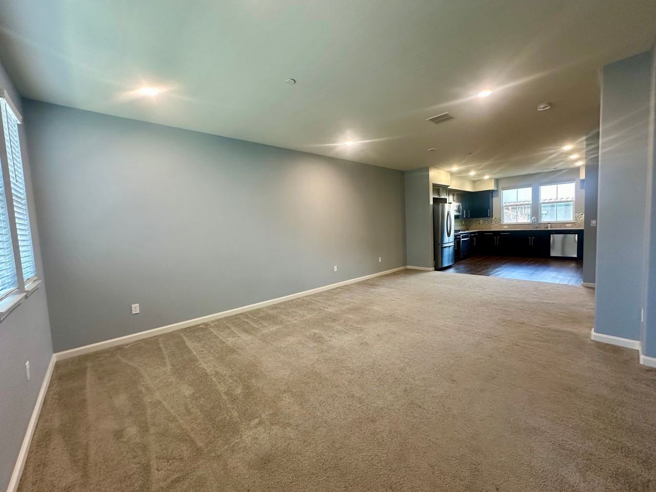 102 Fanuncio Ln - Photo 7 of 18